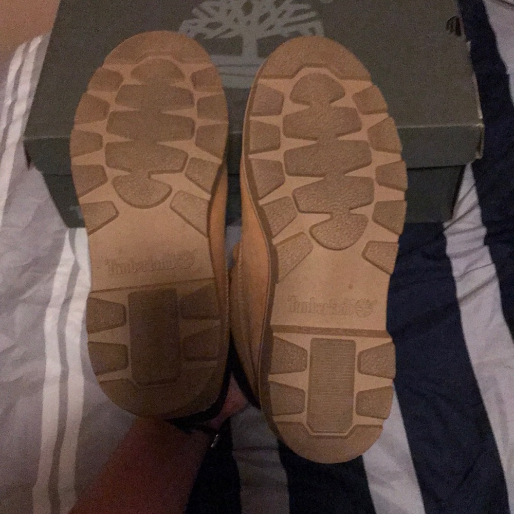 Timberlands - Picture 6 of 7
